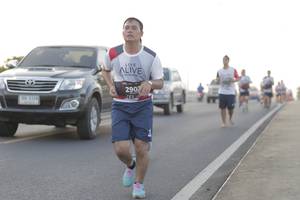 BIB: 290
                            <button type="button" onclick="openModal(6381367)" class="btn btn-primary btn-sm float-right btn-popup" data-toggle="modal" data-target=".modal-high-quality">
                        <i class="fas fa-shopping-cart"></i> Add to Cart
                    </button>
                                            <button type="button" onclick="isThisMe(6381367, true)" class="btn btn-success btn-sm float-right btn-popup btn-isme hidden" data-toggle="tooltip" data-placement="bottom" title="นี่คือรูปของคุณใช่ไหม คลิกที่นี่เพื่อเอาเข้าอัลบั้ม">
                        <i class="fas fa-plus"></i> Add to album
                    </button>
                    <button type="button" onclick="isThisMe(6381367, false)" class="btn btn-warning btn-sm float-right btn-popup btn-isnotme hidden">
                        <i class="fas fa-ban"></i> Remove from album
                    </button>