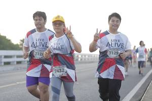 BIB: 7129, 7128, 7432
                            <button type="button" onclick="openModal(6387188)" class="btn btn-primary btn-sm float-right btn-popup" data-toggle="modal" data-target=".modal-high-quality">
                        <i class="fas fa-shopping-cart"></i> Add to Cart
                    </button>
                                            <button type="button" onclick="isThisMe(6387188, true)" class="btn btn-success btn-sm float-right btn-popup btn-isme hidden" data-toggle="tooltip" data-placement="bottom" title="นี่คือรูปของคุณใช่ไหม คลิกที่นี่เพื่อเอาเข้าอัลบั้ม">
                        <i class="fas fa-plus"></i> Add to album
                    </button>
                    <button type="button" onclick="isThisMe(6387188, false)" class="btn btn-warning btn-sm float-right btn-popup btn-isnotme hidden">
                        <i class="fas fa-ban"></i> Remove from album
                    </button>