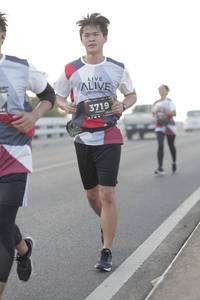 BIB: 3719
                            <button type="button" onclick="openModal(6382112)" class="btn btn-primary btn-sm float-right btn-popup" data-toggle="modal" data-target=".modal-high-quality">
                        <i class="fas fa-shopping-cart"></i> Add to Cart
                    </button>
                                            <button type="button" onclick="isThisMe(6382112, true)" class="btn btn-success btn-sm float-right btn-popup btn-isme hidden" data-toggle="tooltip" data-placement="bottom" title="นี่คือรูปของคุณใช่ไหม คลิกที่นี่เพื่อเอาเข้าอัลบั้ม">
                        <i class="fas fa-plus"></i> Add to album
                    </button>
                    <button type="button" onclick="isThisMe(6382112, false)" class="btn btn-warning btn-sm float-right btn-popup btn-isnotme hidden">
                        <i class="fas fa-ban"></i> Remove from album
                    </button>