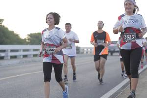 BIB: 3625, 7358
                            <button type="button" onclick="openModal(6383213)" class="btn btn-primary btn-sm float-right btn-popup" data-toggle="modal" data-target=".modal-high-quality">
                        <i class="fas fa-shopping-cart"></i> Add to Cart
                    </button>
                                            <button type="button" onclick="isThisMe(6383213, true)" class="btn btn-success btn-sm float-right btn-popup btn-isme hidden" data-toggle="tooltip" data-placement="bottom" title="นี่คือรูปของคุณใช่ไหม คลิกที่นี่เพื่อเอาเข้าอัลบั้ม">
                        <i class="fas fa-plus"></i> Add to album
                    </button>
                    <button type="button" onclick="isThisMe(6383213, false)" class="btn btn-warning btn-sm float-right btn-popup btn-isnotme hidden">
                        <i class="fas fa-ban"></i> Remove from album
                    </button>