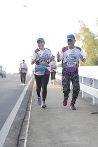 BIB: 4105, 4104
                            <button type="button" onclick="openModal(6378157)" class="btn btn-primary btn-sm float-right btn-popup" data-toggle="modal" data-target=".modal-high-quality">
                        <i class="fas fa-shopping-cart"></i> Add to Cart
                    </button>
                                            <button type="button" onclick="isThisMe(6378157, true)" class="btn btn-success btn-sm float-right btn-popup btn-isme hidden" data-toggle="tooltip" data-placement="bottom" title="นี่คือรูปของคุณใช่ไหม คลิกที่นี่เพื่อเอาเข้าอัลบั้ม">
                        <i class="fas fa-plus"></i> Add to album
                    </button>
                    <button type="button" onclick="isThisMe(6378157, false)" class="btn btn-warning btn-sm float-right btn-popup btn-isnotme hidden">
                        <i class="fas fa-ban"></i> Remove from album
                    </button>