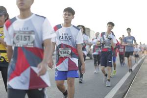 BIB: 6151, 6142
                            <button type="button" onclick="openModal(6387365)" class="btn btn-primary btn-sm float-right btn-popup" data-toggle="modal" data-target=".modal-high-quality">
                        <i class="fas fa-shopping-cart"></i> Add to Cart
                    </button>
                                            <button type="button" onclick="isThisMe(6387365, true)" class="btn btn-success btn-sm float-right btn-popup btn-isme hidden" data-toggle="tooltip" data-placement="bottom" title="นี่คือรูปของคุณใช่ไหม คลิกที่นี่เพื่อเอาเข้าอัลบั้ม">
                        <i class="fas fa-plus"></i> Add to album
                    </button>
                    <button type="button" onclick="isThisMe(6387365, false)" class="btn btn-warning btn-sm float-right btn-popup btn-isnotme hidden">
                        <i class="fas fa-ban"></i> Remove from album
                    </button>