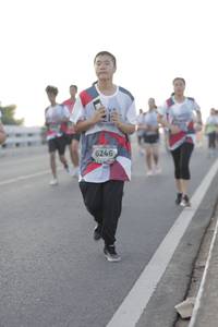 BIB: 6246
                            <button type="button" onclick="openModal(6386891)" class="btn btn-primary btn-sm float-right btn-popup" data-toggle="modal" data-target=".modal-high-quality">
                        <i class="fas fa-shopping-cart"></i> Add to Cart
                    </button>
                                            <button type="button" onclick="isThisMe(6386891, true)" class="btn btn-success btn-sm float-right btn-popup btn-isme hidden" data-toggle="tooltip" data-placement="bottom" title="นี่คือรูปของคุณใช่ไหม คลิกที่นี่เพื่อเอาเข้าอัลบั้ม">
                        <i class="fas fa-plus"></i> Add to album
                    </button>
                    <button type="button" onclick="isThisMe(6386891, false)" class="btn btn-warning btn-sm float-right btn-popup btn-isnotme hidden">
                        <i class="fas fa-ban"></i> Remove from album
                    </button>