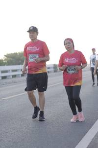 BIB: 600, 6145
                            <button type="button" onclick="openModal(6377936)" class="btn btn-primary btn-sm float-right btn-popup" data-toggle="modal" data-target=".modal-high-quality">
                        <i class="fas fa-shopping-cart"></i> Add to Cart
                    </button>
                                            <button type="button" onclick="isThisMe(6377936, true)" class="btn btn-success btn-sm float-right btn-popup btn-isme hidden" data-toggle="tooltip" data-placement="bottom" title="นี่คือรูปของคุณใช่ไหม คลิกที่นี่เพื่อเอาเข้าอัลบั้ม">
                        <i class="fas fa-plus"></i> Add to album
                    </button>
                    <button type="button" onclick="isThisMe(6377936, false)" class="btn btn-warning btn-sm float-right btn-popup btn-isnotme hidden">
                        <i class="fas fa-ban"></i> Remove from album
                    </button>