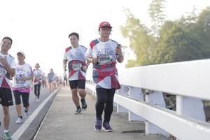 BIB: 7006, 6211
                            <button type="button" onclick="openModal(6387264)" class="btn btn-primary btn-sm float-right btn-popup" data-toggle="modal" data-target=".modal-high-quality">
                        <i class="fas fa-shopping-cart"></i> Add to Cart
                    </button>
                                            <button type="button" onclick="isThisMe(6387264, true)" class="btn btn-success btn-sm float-right btn-popup btn-isme hidden" data-toggle="tooltip" data-placement="bottom" title="นี่คือรูปของคุณใช่ไหม คลิกที่นี่เพื่อเอาเข้าอัลบั้ม">
                        <i class="fas fa-plus"></i> Add to album
                    </button>
                    <button type="button" onclick="isThisMe(6387264, false)" class="btn btn-warning btn-sm float-right btn-popup btn-isnotme hidden">
                        <i class="fas fa-ban"></i> Remove from album
                    </button>