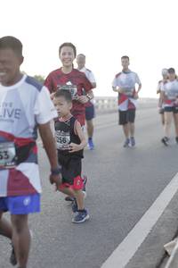 BIB: 1256, 
                            <button type="button" onclick="openModal(6387562)" class="btn btn-primary btn-sm float-right btn-popup" data-toggle="modal" data-target=".modal-high-quality">
                        <i class="fas fa-shopping-cart"></i> Add to Cart
                    </button>
                                            <button type="button" onclick="isThisMe(6387562, true)" class="btn btn-success btn-sm float-right btn-popup btn-isme hidden" data-toggle="tooltip" data-placement="bottom" title="นี่คือรูปของคุณใช่ไหม คลิกที่นี่เพื่อเอาเข้าอัลบั้ม">
                        <i class="fas fa-plus"></i> Add to album
                    </button>
                    <button type="button" onclick="isThisMe(6387562, false)" class="btn btn-warning btn-sm float-right btn-popup btn-isnotme hidden">
                        <i class="fas fa-ban"></i> Remove from album
                    </button>