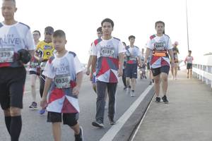 BIB: 6845, 6151, 379, 3149, 6938
                            <button type="button" onclick="openModal(6387358)" class="btn btn-primary btn-sm float-right btn-popup" data-toggle="modal" data-target=".modal-high-quality">
                        <i class="fas fa-shopping-cart"></i> Add to Cart
                    </button>
                                            <button type="button" onclick="isThisMe(6387358, true)" class="btn btn-success btn-sm float-right btn-popup btn-isme hidden" data-toggle="tooltip" data-placement="bottom" title="นี่คือรูปของคุณใช่ไหม คลิกที่นี่เพื่อเอาเข้าอัลบั้ม">
                        <i class="fas fa-plus"></i> Add to album
                    </button>
                    <button type="button" onclick="isThisMe(6387358, false)" class="btn btn-warning btn-sm float-right btn-popup btn-isnotme hidden">
                        <i class="fas fa-ban"></i> Remove from album
                    </button>