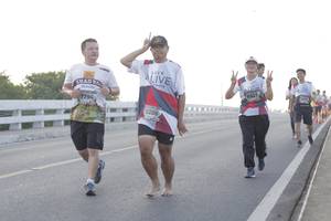 BIB: 6507, 7794, 6286
                            <button type="button" onclick="openModal(6384183)" class="btn btn-primary btn-sm float-right btn-popup" data-toggle="modal" data-target=".modal-high-quality">
                        <i class="fas fa-shopping-cart"></i> Add to Cart
                    </button>
                                            <button type="button" onclick="isThisMe(6384183, true)" class="btn btn-success btn-sm float-right btn-popup btn-isme hidden" data-toggle="tooltip" data-placement="bottom" title="นี่คือรูปของคุณใช่ไหม คลิกที่นี่เพื่อเอาเข้าอัลบั้ม">
                        <i class="fas fa-plus"></i> Add to album
                    </button>
                    <button type="button" onclick="isThisMe(6384183, false)" class="btn btn-warning btn-sm float-right btn-popup btn-isnotme hidden">
                        <i class="fas fa-ban"></i> Remove from album
                    </button>