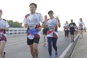 BIB: 6987, 7486
                            <button type="button" onclick="openModal(6384453)" class="btn btn-primary btn-sm float-right btn-popup" data-toggle="modal" data-target=".modal-high-quality">
                        <i class="fas fa-shopping-cart"></i> Add to Cart
                    </button>
                                            <button type="button" onclick="isThisMe(6384453, true)" class="btn btn-success btn-sm float-right btn-popup btn-isme hidden" data-toggle="tooltip" data-placement="bottom" title="นี่คือรูปของคุณใช่ไหม คลิกที่นี่เพื่อเอาเข้าอัลบั้ม">
                        <i class="fas fa-plus"></i> Add to album
                    </button>
                    <button type="button" onclick="isThisMe(6384453, false)" class="btn btn-warning btn-sm float-right btn-popup btn-isnotme hidden">
                        <i class="fas fa-ban"></i> Remove from album
                    </button>