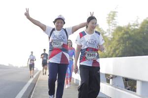 BIB: 7521, 7365
                            <button type="button" onclick="openModal(6378337)" class="btn btn-primary btn-sm float-right btn-popup" data-toggle="modal" data-target=".modal-high-quality">
                        <i class="fas fa-shopping-cart"></i> Add to Cart
                    </button>
                                            <button type="button" onclick="isThisMe(6378337, true)" class="btn btn-success btn-sm float-right btn-popup btn-isme hidden" data-toggle="tooltip" data-placement="bottom" title="นี่คือรูปของคุณใช่ไหม คลิกที่นี่เพื่อเอาเข้าอัลบั้ม">
                        <i class="fas fa-plus"></i> Add to album
                    </button>
                    <button type="button" onclick="isThisMe(6378337, false)" class="btn btn-warning btn-sm float-right btn-popup btn-isnotme hidden">
                        <i class="fas fa-ban"></i> Remove from album
                    </button>