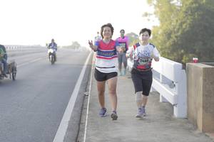 BIB: 7489
                            <button type="button" onclick="openModal(6378368)" class="btn btn-primary btn-sm float-right btn-popup" data-toggle="modal" data-target=".modal-high-quality">
                        <i class="fas fa-shopping-cart"></i> Add to Cart
                    </button>
                                            <button type="button" onclick="isThisMe(6378368, true)" class="btn btn-success btn-sm float-right btn-popup btn-isme hidden" data-toggle="tooltip" data-placement="bottom" title="นี่คือรูปของคุณใช่ไหม คลิกที่นี่เพื่อเอาเข้าอัลบั้ม">
                        <i class="fas fa-plus"></i> Add to album
                    </button>
                    <button type="button" onclick="isThisMe(6378368, false)" class="btn btn-warning btn-sm float-right btn-popup btn-isnotme hidden">
                        <i class="fas fa-ban"></i> Remove from album
                    </button>