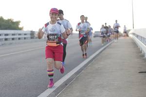 BIB: 3817
                            <button type="button" onclick="openModal(6383218)" class="btn btn-primary btn-sm float-right btn-popup" data-toggle="modal" data-target=".modal-high-quality">
                        <i class="fas fa-shopping-cart"></i> Add to Cart
                    </button>
                                            <button type="button" onclick="isThisMe(6383218, true)" class="btn btn-success btn-sm float-right btn-popup btn-isme hidden" data-toggle="tooltip" data-placement="bottom" title="นี่คือรูปของคุณใช่ไหม คลิกที่นี่เพื่อเอาเข้าอัลบั้ม">
                        <i class="fas fa-plus"></i> Add to album
                    </button>
                    <button type="button" onclick="isThisMe(6383218, false)" class="btn btn-warning btn-sm float-right btn-popup btn-isnotme hidden">
                        <i class="fas fa-ban"></i> Remove from album
                    </button>