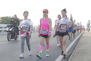 BIB: 7252, 6458, 7377
                            <button type="button" onclick="openModal(6387430)" class="btn btn-primary btn-sm float-right btn-popup" data-toggle="modal" data-target=".modal-high-quality">
                        <i class="fas fa-shopping-cart"></i> Add to Cart
                    </button>
                                            <button type="button" onclick="isThisMe(6387430, true)" class="btn btn-success btn-sm float-right btn-popup btn-isme hidden" data-toggle="tooltip" data-placement="bottom" title="นี่คือรูปของคุณใช่ไหม คลิกที่นี่เพื่อเอาเข้าอัลบั้ม">
                        <i class="fas fa-plus"></i> Add to album
                    </button>
                    <button type="button" onclick="isThisMe(6387430, false)" class="btn btn-warning btn-sm float-right btn-popup btn-isnotme hidden">
                        <i class="fas fa-ban"></i> Remove from album
                    </button>