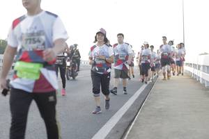 BIB: 7754, 792, 3877
                            <button type="button" onclick="openModal(6377631)" class="btn btn-primary btn-sm float-right btn-popup" data-toggle="modal" data-target=".modal-high-quality">
                        <i class="fas fa-shopping-cart"></i> Add to Cart
                    </button>
                                            <button type="button" onclick="isThisMe(6377631, true)" class="btn btn-success btn-sm float-right btn-popup btn-isme hidden" data-toggle="tooltip" data-placement="bottom" title="นี่คือรูปของคุณใช่ไหม คลิกที่นี่เพื่อเอาเข้าอัลบั้ม">
                        <i class="fas fa-plus"></i> Add to album
                    </button>
                    <button type="button" onclick="isThisMe(6377631, false)" class="btn btn-warning btn-sm float-right btn-popup btn-isnotme hidden">
                        <i class="fas fa-ban"></i> Remove from album
                    </button>