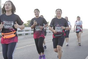 BIB: 6440, 117, 616, 7515
                            <button type="button" onclick="openModal(6377800)" class="btn btn-primary btn-sm float-right btn-popup" data-toggle="modal" data-target=".modal-high-quality">
                        <i class="fas fa-shopping-cart"></i> Add to Cart
                    </button>
                                            <button type="button" onclick="isThisMe(6377800, true)" class="btn btn-success btn-sm float-right btn-popup btn-isme hidden" data-toggle="tooltip" data-placement="bottom" title="นี่คือรูปของคุณใช่ไหม คลิกที่นี่เพื่อเอาเข้าอัลบั้ม">
                        <i class="fas fa-plus"></i> Add to album
                    </button>
                    <button type="button" onclick="isThisMe(6377800, false)" class="btn btn-warning btn-sm float-right btn-popup btn-isnotme hidden">
                        <i class="fas fa-ban"></i> Remove from album
                    </button>