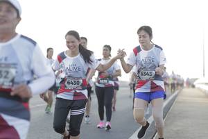 BIB: 6345, 878, 6430
                            <button type="button" onclick="openModal(6387611)" class="btn btn-primary btn-sm float-right btn-popup" data-toggle="modal" data-target=".modal-high-quality">
                        <i class="fas fa-shopping-cart"></i> Add to Cart
                    </button>
                                            <button type="button" onclick="isThisMe(6387611, true)" class="btn btn-success btn-sm float-right btn-popup btn-isme hidden" data-toggle="tooltip" data-placement="bottom" title="นี่คือรูปของคุณใช่ไหม คลิกที่นี่เพื่อเอาเข้าอัลบั้ม">
                        <i class="fas fa-plus"></i> Add to album
                    </button>
                    <button type="button" onclick="isThisMe(6387611, false)" class="btn btn-warning btn-sm float-right btn-popup btn-isnotme hidden">
                        <i class="fas fa-ban"></i> Remove from album
                    </button>