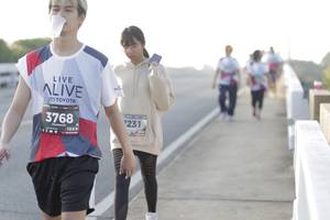 BIB: 3768, 231, 128
                            <button type="button" onclick="openModal(6378384)" class="btn btn-primary btn-sm float-right btn-popup" data-toggle="modal" data-target=".modal-high-quality">
                        <i class="fas fa-shopping-cart"></i> Add to Cart
                    </button>
                                            <button type="button" onclick="isThisMe(6378384, true)" class="btn btn-success btn-sm float-right btn-popup btn-isme hidden" data-toggle="tooltip" data-placement="bottom" title="นี่คือรูปของคุณใช่ไหม คลิกที่นี่เพื่อเอาเข้าอัลบั้ม">
                        <i class="fas fa-plus"></i> Add to album
                    </button>
                    <button type="button" onclick="isThisMe(6378384, false)" class="btn btn-warning btn-sm float-right btn-popup btn-isnotme hidden">
                        <i class="fas fa-ban"></i> Remove from album
                    </button>