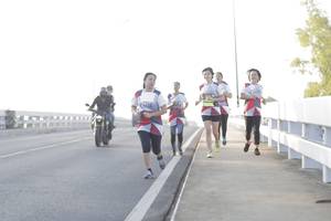 BIB: 
                            <button type="button" onclick="openModal(6378357)" class="btn btn-primary btn-sm float-right btn-popup" data-toggle="modal" data-target=".modal-high-quality">
                        <i class="fas fa-shopping-cart"></i> Add to Cart
                    </button>
                                            <button type="button" onclick="isThisMe(6378357, true)" class="btn btn-success btn-sm float-right btn-popup btn-isme hidden" data-toggle="tooltip" data-placement="bottom" title="นี่คือรูปของคุณใช่ไหม คลิกที่นี่เพื่อเอาเข้าอัลบั้ม">
                        <i class="fas fa-plus"></i> Add to album
                    </button>
                    <button type="button" onclick="isThisMe(6378357, false)" class="btn btn-warning btn-sm float-right btn-popup btn-isnotme hidden">
                        <i class="fas fa-ban"></i> Remove from album
                    </button>