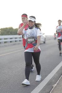 BIB: 3858, 
                            <button type="button" onclick="openModal(6382095)" class="btn btn-primary btn-sm float-right btn-popup" data-toggle="modal" data-target=".modal-high-quality">
                        <i class="fas fa-shopping-cart"></i> Add to Cart
                    </button>
                                            <button type="button" onclick="isThisMe(6382095, true)" class="btn btn-success btn-sm float-right btn-popup btn-isme hidden" data-toggle="tooltip" data-placement="bottom" title="นี่คือรูปของคุณใช่ไหม คลิกที่นี่เพื่อเอาเข้าอัลบั้ม">
                        <i class="fas fa-plus"></i> Add to album
                    </button>
                    <button type="button" onclick="isThisMe(6382095, false)" class="btn btn-warning btn-sm float-right btn-popup btn-isnotme hidden">
                        <i class="fas fa-ban"></i> Remove from album
                    </button>