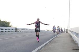 BIB: 2868
                            <button type="button" onclick="openModal(6381004)" class="btn btn-primary btn-sm float-right btn-popup" data-toggle="modal" data-target=".modal-high-quality">
                        <i class="fas fa-shopping-cart"></i> Add to Cart
                    </button>
                                            <button type="button" onclick="isThisMe(6381004, true)" class="btn btn-success btn-sm float-right btn-popup btn-isme hidden" data-toggle="tooltip" data-placement="bottom" title="นี่คือรูปของคุณใช่ไหม คลิกที่นี่เพื่อเอาเข้าอัลบั้ม">
                        <i class="fas fa-plus"></i> Add to album
                    </button>
                    <button type="button" onclick="isThisMe(6381004, false)" class="btn btn-warning btn-sm float-right btn-popup btn-isnotme hidden">
                        <i class="fas fa-ban"></i> Remove from album
                    </button>