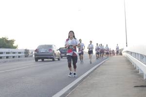 BIB: 3146
                            <button type="button" onclick="openModal(6383487)" class="btn btn-primary btn-sm float-right btn-popup" data-toggle="modal" data-target=".modal-high-quality">
                        <i class="fas fa-shopping-cart"></i> Add to Cart
                    </button>
                                            <button type="button" onclick="isThisMe(6383487, true)" class="btn btn-success btn-sm float-right btn-popup btn-isme hidden" data-toggle="tooltip" data-placement="bottom" title="นี่คือรูปของคุณใช่ไหม คลิกที่นี่เพื่อเอาเข้าอัลบั้ม">
                        <i class="fas fa-plus"></i> Add to album
                    </button>
                    <button type="button" onclick="isThisMe(6383487, false)" class="btn btn-warning btn-sm float-right btn-popup btn-isnotme hidden">
                        <i class="fas fa-ban"></i> Remove from album
                    </button>