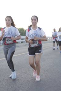 BIB: 6040, 739
                            <button type="button" onclick="openModal(6386918)" class="btn btn-primary btn-sm float-right btn-popup" data-toggle="modal" data-target=".modal-high-quality">
                        <i class="fas fa-shopping-cart"></i> Add to Cart
                    </button>
                                            <button type="button" onclick="isThisMe(6386918, true)" class="btn btn-success btn-sm float-right btn-popup btn-isme hidden" data-toggle="tooltip" data-placement="bottom" title="นี่คือรูปของคุณใช่ไหม คลิกที่นี่เพื่อเอาเข้าอัลบั้ม">
                        <i class="fas fa-plus"></i> Add to album
                    </button>
                    <button type="button" onclick="isThisMe(6386918, false)" class="btn btn-warning btn-sm float-right btn-popup btn-isnotme hidden">
                        <i class="fas fa-ban"></i> Remove from album
                    </button>