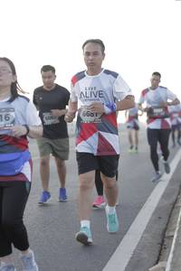 BIB: 6065
                            <button type="button" onclick="openModal(6387056)" class="btn btn-primary btn-sm float-right btn-popup" data-toggle="modal" data-target=".modal-high-quality">
                        <i class="fas fa-shopping-cart"></i> Add to Cart
                    </button>
                                            <button type="button" onclick="isThisMe(6387056, true)" class="btn btn-success btn-sm float-right btn-popup btn-isme hidden" data-toggle="tooltip" data-placement="bottom" title="นี่คือรูปของคุณใช่ไหม คลิกที่นี่เพื่อเอาเข้าอัลบั้ม">
                        <i class="fas fa-plus"></i> Add to album
                    </button>
                    <button type="button" onclick="isThisMe(6387056, false)" class="btn btn-warning btn-sm float-right btn-popup btn-isnotme hidden">
                        <i class="fas fa-ban"></i> Remove from album
                    </button>