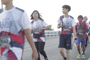 BIB: 6516, 6033, 6408, 162
                            <button type="button" onclick="openModal(6387370)" class="btn btn-primary btn-sm float-right btn-popup" data-toggle="modal" data-target=".modal-high-quality">
                        <i class="fas fa-shopping-cart"></i> Add to Cart
                    </button>
                                            <button type="button" onclick="isThisMe(6387370, true)" class="btn btn-success btn-sm float-right btn-popup btn-isme hidden" data-toggle="tooltip" data-placement="bottom" title="นี่คือรูปของคุณใช่ไหม คลิกที่นี่เพื่อเอาเข้าอัลบั้ม">
                        <i class="fas fa-plus"></i> Add to album
                    </button>
                    <button type="button" onclick="isThisMe(6387370, false)" class="btn btn-warning btn-sm float-right btn-popup btn-isnotme hidden">
                        <i class="fas fa-ban"></i> Remove from album
                    </button>