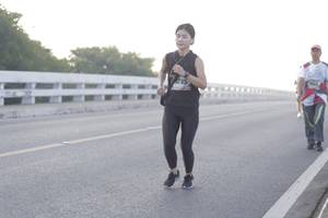 BIB: 795
                            <button type="button" onclick="openModal(6377772)" class="btn btn-primary btn-sm float-right btn-popup" data-toggle="modal" data-target=".modal-high-quality">
                        <i class="fas fa-shopping-cart"></i> Add to Cart
                    </button>
                                            <button type="button" onclick="isThisMe(6377772, true)" class="btn btn-success btn-sm float-right btn-popup btn-isme hidden" data-toggle="tooltip" data-placement="bottom" title="นี่คือรูปของคุณใช่ไหม คลิกที่นี่เพื่อเอาเข้าอัลบั้ม">
                        <i class="fas fa-plus"></i> Add to album
                    </button>
                    <button type="button" onclick="isThisMe(6377772, false)" class="btn btn-warning btn-sm float-right btn-popup btn-isnotme hidden">
                        <i class="fas fa-ban"></i> Remove from album
                    </button>