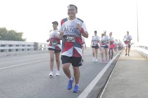 BIB: 3791, 2181, 311
                            <button type="button" onclick="openModal(6377786)" class="btn btn-primary btn-sm float-right btn-popup" data-toggle="modal" data-target=".modal-high-quality">
                        <i class="fas fa-shopping-cart"></i> Add to Cart
                    </button>
                                            <button type="button" onclick="isThisMe(6377786, true)" class="btn btn-success btn-sm float-right btn-popup btn-isme hidden" data-toggle="tooltip" data-placement="bottom" title="นี่คือรูปของคุณใช่ไหม คลิกที่นี่เพื่อเอาเข้าอัลบั้ม">
                        <i class="fas fa-plus"></i> Add to album
                    </button>
                    <button type="button" onclick="isThisMe(6377786, false)" class="btn btn-warning btn-sm float-right btn-popup btn-isnotme hidden">
                        <i class="fas fa-ban"></i> Remove from album
                    </button>