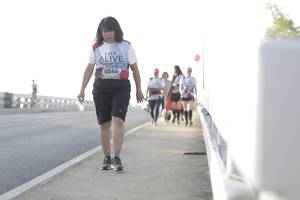 BIB: 6544
                            <button type="button" onclick="openModal(6378683)" class="btn btn-primary btn-sm float-right btn-popup" data-toggle="modal" data-target=".modal-high-quality">
                        <i class="fas fa-shopping-cart"></i> Add to Cart
                    </button>
                                            <button type="button" onclick="isThisMe(6378683, true)" class="btn btn-success btn-sm float-right btn-popup btn-isme hidden" data-toggle="tooltip" data-placement="bottom" title="นี่คือรูปของคุณใช่ไหม คลิกที่นี่เพื่อเอาเข้าอัลบั้ม">
                        <i class="fas fa-plus"></i> Add to album
                    </button>
                    <button type="button" onclick="isThisMe(6378683, false)" class="btn btn-warning btn-sm float-right btn-popup btn-isnotme hidden">
                        <i class="fas fa-ban"></i> Remove from album
                    </button>