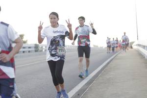 BIB: 2901, 7751
                            <button type="button" onclick="openModal(6383178)" class="btn btn-primary btn-sm float-right btn-popup" data-toggle="modal" data-target=".modal-high-quality">
                        <i class="fas fa-shopping-cart"></i> Add to Cart
                    </button>
                                            <button type="button" onclick="isThisMe(6383178, true)" class="btn btn-success btn-sm float-right btn-popup btn-isme hidden" data-toggle="tooltip" data-placement="bottom" title="นี่คือรูปของคุณใช่ไหม คลิกที่นี่เพื่อเอาเข้าอัลบั้ม">
                        <i class="fas fa-plus"></i> Add to album
                    </button>
                    <button type="button" onclick="isThisMe(6383178, false)" class="btn btn-warning btn-sm float-right btn-popup btn-isnotme hidden">
                        <i class="fas fa-ban"></i> Remove from album
                    </button>