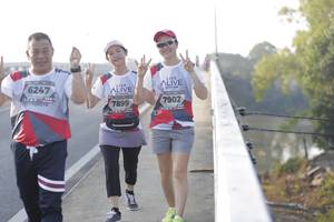 BIB: 6247, 7902, 7899
                            <button type="button" onclick="openModal(6378676)" class="btn btn-primary btn-sm float-right btn-popup" data-toggle="modal" data-target=".modal-high-quality">
                        <i class="fas fa-shopping-cart"></i> Add to Cart
                    </button>
                                            <button type="button" onclick="isThisMe(6378676, true)" class="btn btn-success btn-sm float-right btn-popup btn-isme hidden" data-toggle="tooltip" data-placement="bottom" title="นี่คือรูปของคุณใช่ไหม คลิกที่นี่เพื่อเอาเข้าอัลบั้ม">
                        <i class="fas fa-plus"></i> Add to album
                    </button>
                    <button type="button" onclick="isThisMe(6378676, false)" class="btn btn-warning btn-sm float-right btn-popup btn-isnotme hidden">
                        <i class="fas fa-ban"></i> Remove from album
                    </button>