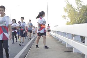 BIB: 151
                            <button type="button" onclick="openModal(6387363)" class="btn btn-primary btn-sm float-right btn-popup" data-toggle="modal" data-target=".modal-high-quality">
                        <i class="fas fa-shopping-cart"></i> Add to Cart
                    </button>
                                            <button type="button" onclick="isThisMe(6387363, true)" class="btn btn-success btn-sm float-right btn-popup btn-isme hidden" data-toggle="tooltip" data-placement="bottom" title="นี่คือรูปของคุณใช่ไหม คลิกที่นี่เพื่อเอาเข้าอัลบั้ม">
                        <i class="fas fa-plus"></i> Add to album
                    </button>
                    <button type="button" onclick="isThisMe(6387363, false)" class="btn btn-warning btn-sm float-right btn-popup btn-isnotme hidden">
                        <i class="fas fa-ban"></i> Remove from album
                    </button>