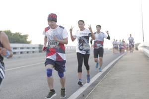 BIB: 6807, 775
                            <button type="button" onclick="openModal(6383171)" class="btn btn-primary btn-sm float-right btn-popup" data-toggle="modal" data-target=".modal-high-quality">
                        <i class="fas fa-shopping-cart"></i> Add to Cart
                    </button>
                                            <button type="button" onclick="isThisMe(6383171, true)" class="btn btn-success btn-sm float-right btn-popup btn-isme hidden" data-toggle="tooltip" data-placement="bottom" title="นี่คือรูปของคุณใช่ไหม คลิกที่นี่เพื่อเอาเข้าอัลบั้ม">
                        <i class="fas fa-plus"></i> Add to album
                    </button>
                    <button type="button" onclick="isThisMe(6383171, false)" class="btn btn-warning btn-sm float-right btn-popup btn-isnotme hidden">
                        <i class="fas fa-ban"></i> Remove from album
                    </button>