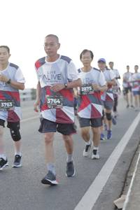 BIB: 2875, 3764, 3763
                            <button type="button" onclick="openModal(6384314)" class="btn btn-primary btn-sm float-right btn-popup" data-toggle="modal" data-target=".modal-high-quality">
                        <i class="fas fa-shopping-cart"></i> Add to Cart
                    </button>
                                            <button type="button" onclick="isThisMe(6384314, true)" class="btn btn-success btn-sm float-right btn-popup btn-isme hidden" data-toggle="tooltip" data-placement="bottom" title="นี่คือรูปของคุณใช่ไหม คลิกที่นี่เพื่อเอาเข้าอัลบั้ม">
                        <i class="fas fa-plus"></i> Add to album
                    </button>
                    <button type="button" onclick="isThisMe(6384314, false)" class="btn btn-warning btn-sm float-right btn-popup btn-isnotme hidden">
                        <i class="fas fa-ban"></i> Remove from album
                    </button>