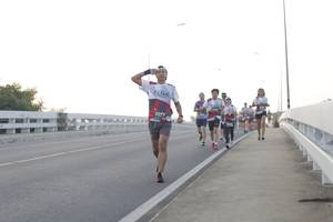 BIB: 2077
                            <button type="button" onclick="openModal(6380911)" class="btn btn-primary btn-sm float-right btn-popup" data-toggle="modal" data-target=".modal-high-quality">
                        <i class="fas fa-shopping-cart"></i> Add to Cart
                    </button>
                                            <button type="button" onclick="isThisMe(6380911, true)" class="btn btn-success btn-sm float-right btn-popup btn-isme hidden" data-toggle="tooltip" data-placement="bottom" title="นี่คือรูปของคุณใช่ไหม คลิกที่นี่เพื่อเอาเข้าอัลบั้ม">
                        <i class="fas fa-plus"></i> Add to album
                    </button>
                    <button type="button" onclick="isThisMe(6380911, false)" class="btn btn-warning btn-sm float-right btn-popup btn-isnotme hidden">
                        <i class="fas fa-ban"></i> Remove from album
                    </button>