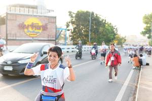 BIB: 
                            <button type="button" onclick="openModal(6436858)" class="btn btn-primary btn-sm float-right btn-popup" data-toggle="modal" data-target=".modal-high-quality">
                        <i class="fas fa-shopping-cart"></i> Add to Cart
                    </button>
                                            <button type="button" onclick="isThisMe(6436858, true)" class="btn btn-success btn-sm float-right btn-popup btn-isme hidden" data-toggle="tooltip" data-placement="bottom" title="นี่คือรูปของคุณใช่ไหม คลิกที่นี่เพื่อเอาเข้าอัลบั้ม">
                        <i class="fas fa-plus"></i> Add to album
                    </button>
                    <button type="button" onclick="isThisMe(6436858, false)" class="btn btn-warning btn-sm float-right btn-popup btn-isnotme hidden">
                        <i class="fas fa-ban"></i> Remove from album
                    </button>