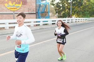 BIB: 7282
                            <button type="button" onclick="openModal(6436949)" class="btn btn-primary btn-sm float-right btn-popup" data-toggle="modal" data-target=".modal-high-quality">
                        <i class="fas fa-shopping-cart"></i> Add to Cart
                    </button>
                                            <button type="button" onclick="isThisMe(6436949, true)" class="btn btn-success btn-sm float-right btn-popup btn-isme hidden" data-toggle="tooltip" data-placement="bottom" title="นี่คือรูปของคุณใช่ไหม คลิกที่นี่เพื่อเอาเข้าอัลบั้ม">
                        <i class="fas fa-plus"></i> Add to album
                    </button>
                    <button type="button" onclick="isThisMe(6436949, false)" class="btn btn-warning btn-sm float-right btn-popup btn-isnotme hidden">
                        <i class="fas fa-ban"></i> Remove from album
                    </button>