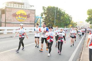 BIB: 3810
                            <button type="button" onclick="openModal(6435988)" class="btn btn-primary btn-sm float-right btn-popup" data-toggle="modal" data-target=".modal-high-quality">
                        <i class="fas fa-shopping-cart"></i> Add to Cart
                    </button>
                                            <button type="button" onclick="isThisMe(6435988, true)" class="btn btn-success btn-sm float-right btn-popup btn-isme hidden" data-toggle="tooltip" data-placement="bottom" title="นี่คือรูปของคุณใช่ไหม คลิกที่นี่เพื่อเอาเข้าอัลบั้ม">
                        <i class="fas fa-plus"></i> Add to album
                    </button>
                    <button type="button" onclick="isThisMe(6435988, false)" class="btn btn-warning btn-sm float-right btn-popup btn-isnotme hidden">
                        <i class="fas fa-ban"></i> Remove from album
                    </button>