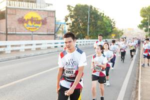 BIB: 7823, 6952
                            <button type="button" onclick="openModal(6470053)" class="btn btn-primary btn-sm float-right btn-popup" data-toggle="modal" data-target=".modal-high-quality">
                        <i class="fas fa-shopping-cart"></i> Add to Cart
                    </button>
                                            <button type="button" onclick="isThisMe(6470053, true)" class="btn btn-success btn-sm float-right btn-popup btn-isme hidden" data-toggle="tooltip" data-placement="bottom" title="นี่คือรูปของคุณใช่ไหม คลิกที่นี่เพื่อเอาเข้าอัลบั้ม">
                        <i class="fas fa-plus"></i> Add to album
                    </button>
                    <button type="button" onclick="isThisMe(6470053, false)" class="btn btn-warning btn-sm float-right btn-popup btn-isnotme hidden">
                        <i class="fas fa-ban"></i> Remove from album
                    </button>