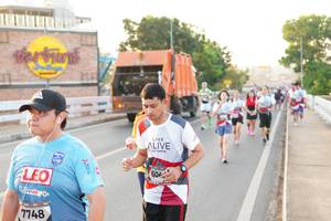 BIB: 604, 7748
                            <button type="button" onclick="openModal(6469828)" class="btn btn-primary btn-sm float-right btn-popup" data-toggle="modal" data-target=".modal-high-quality">
                        <i class="fas fa-shopping-cart"></i> Add to Cart
                    </button>
                                            <button type="button" onclick="isThisMe(6469828, true)" class="btn btn-success btn-sm float-right btn-popup btn-isme hidden" data-toggle="tooltip" data-placement="bottom" title="นี่คือรูปของคุณใช่ไหม คลิกที่นี่เพื่อเอาเข้าอัลบั้ม">
                        <i class="fas fa-plus"></i> Add to album
                    </button>
                    <button type="button" onclick="isThisMe(6469828, false)" class="btn btn-warning btn-sm float-right btn-popup btn-isnotme hidden">
                        <i class="fas fa-ban"></i> Remove from album
                    </button>