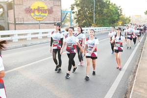 BIB: 3023, 461, 6857
                            <button type="button" onclick="openModal(6436052)" class="btn btn-primary btn-sm float-right btn-popup" data-toggle="modal" data-target=".modal-high-quality">
                        <i class="fas fa-shopping-cart"></i> Add to Cart
                    </button>
                                            <button type="button" onclick="isThisMe(6436052, true)" class="btn btn-success btn-sm float-right btn-popup btn-isme hidden" data-toggle="tooltip" data-placement="bottom" title="นี่คือรูปของคุณใช่ไหม คลิกที่นี่เพื่อเอาเข้าอัลบั้ม">
                        <i class="fas fa-plus"></i> Add to album
                    </button>
                    <button type="button" onclick="isThisMe(6436052, false)" class="btn btn-warning btn-sm float-right btn-popup btn-isnotme hidden">
                        <i class="fas fa-ban"></i> Remove from album
                    </button>