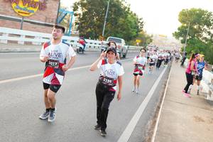 BIB: 3017, 2195
                            <button type="button" onclick="openModal(6469498)" class="btn btn-primary btn-sm float-right btn-popup" data-toggle="modal" data-target=".modal-high-quality">
                        <i class="fas fa-shopping-cart"></i> Add to Cart
                    </button>
                                            <button type="button" onclick="isThisMe(6469498, true)" class="btn btn-success btn-sm float-right btn-popup btn-isme hidden" data-toggle="tooltip" data-placement="bottom" title="นี่คือรูปของคุณใช่ไหม คลิกที่นี่เพื่อเอาเข้าอัลบั้ม">
                        <i class="fas fa-plus"></i> Add to album
                    </button>
                    <button type="button" onclick="isThisMe(6469498, false)" class="btn btn-warning btn-sm float-right btn-popup btn-isnotme hidden">
                        <i class="fas fa-ban"></i> Remove from album
                    </button>