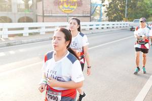 BIB: 983, 1815, 7990
                            <button type="button" onclick="openModal(6436895)" class="btn btn-primary btn-sm float-right btn-popup" data-toggle="modal" data-target=".modal-high-quality">
                        <i class="fas fa-shopping-cart"></i> Add to Cart
                    </button>
                                            <button type="button" onclick="isThisMe(6436895, true)" class="btn btn-success btn-sm float-right btn-popup btn-isme hidden" data-toggle="tooltip" data-placement="bottom" title="นี่คือรูปของคุณใช่ไหม คลิกที่นี่เพื่อเอาเข้าอัลบั้ม">
                        <i class="fas fa-plus"></i> Add to album
                    </button>
                    <button type="button" onclick="isThisMe(6436895, false)" class="btn btn-warning btn-sm float-right btn-popup btn-isnotme hidden">
                        <i class="fas fa-ban"></i> Remove from album
                    </button>