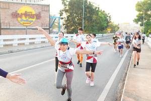 BIB: 866
                            <button type="button" onclick="openModal(6436181)" class="btn btn-primary btn-sm float-right btn-popup" data-toggle="modal" data-target=".modal-high-quality">
                        <i class="fas fa-shopping-cart"></i> Add to Cart
                    </button>
                                            <button type="button" onclick="isThisMe(6436181, true)" class="btn btn-success btn-sm float-right btn-popup btn-isme hidden" data-toggle="tooltip" data-placement="bottom" title="นี่คือรูปของคุณใช่ไหม คลิกที่นี่เพื่อเอาเข้าอัลบั้ม">
                        <i class="fas fa-plus"></i> Add to album
                    </button>
                    <button type="button" onclick="isThisMe(6436181, false)" class="btn btn-warning btn-sm float-right btn-popup btn-isnotme hidden">
                        <i class="fas fa-ban"></i> Remove from album
                    </button>