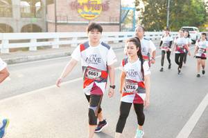 BIB: 6661, 6736
                            <button type="button" onclick="openModal(6436047)" class="btn btn-primary btn-sm float-right btn-popup" data-toggle="modal" data-target=".modal-high-quality">
                        <i class="fas fa-shopping-cart"></i> Add to Cart
                    </button>
                                            <button type="button" onclick="isThisMe(6436047, true)" class="btn btn-success btn-sm float-right btn-popup btn-isme hidden" data-toggle="tooltip" data-placement="bottom" title="นี่คือรูปของคุณใช่ไหม คลิกที่นี่เพื่อเอาเข้าอัลบั้ม">
                        <i class="fas fa-plus"></i> Add to album
                    </button>
                    <button type="button" onclick="isThisMe(6436047, false)" class="btn btn-warning btn-sm float-right btn-popup btn-isnotme hidden">
                        <i class="fas fa-ban"></i> Remove from album
                    </button>