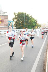 BIB: 2928, 3089
                            <button type="button" onclick="openModal(6469152)" class="btn btn-primary btn-sm float-right btn-popup" data-toggle="modal" data-target=".modal-high-quality">
                        <i class="fas fa-shopping-cart"></i> Add to Cart
                    </button>
                                            <button type="button" onclick="isThisMe(6469152, true)" class="btn btn-success btn-sm float-right btn-popup btn-isme hidden" data-toggle="tooltip" data-placement="bottom" title="นี่คือรูปของคุณใช่ไหม คลิกที่นี่เพื่อเอาเข้าอัลบั้ม">
                        <i class="fas fa-plus"></i> Add to album
                    </button>
                    <button type="button" onclick="isThisMe(6469152, false)" class="btn btn-warning btn-sm float-right btn-popup btn-isnotme hidden">
                        <i class="fas fa-ban"></i> Remove from album
                    </button>