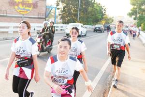 BIB: 2205, 6693
                            <button type="button" onclick="openModal(6436905)" class="btn btn-primary btn-sm float-right btn-popup" data-toggle="modal" data-target=".modal-high-quality">
                        <i class="fas fa-shopping-cart"></i> Add to Cart
                    </button>
                                            <button type="button" onclick="isThisMe(6436905, true)" class="btn btn-success btn-sm float-right btn-popup btn-isme hidden" data-toggle="tooltip" data-placement="bottom" title="นี่คือรูปของคุณใช่ไหม คลิกที่นี่เพื่อเอาเข้าอัลบั้ม">
                        <i class="fas fa-plus"></i> Add to album
                    </button>
                    <button type="button" onclick="isThisMe(6436905, false)" class="btn btn-warning btn-sm float-right btn-popup btn-isnotme hidden">
                        <i class="fas fa-ban"></i> Remove from album
                    </button>