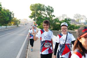 BIB: 7474
                            <button type="button" onclick="openModal(6437417)" class="btn btn-primary btn-sm float-right btn-popup" data-toggle="modal" data-target=".modal-high-quality">
                        <i class="fas fa-shopping-cart"></i> Add to Cart
                    </button>
                                            <button type="button" onclick="isThisMe(6437417, true)" class="btn btn-success btn-sm float-right btn-popup btn-isme hidden" data-toggle="tooltip" data-placement="bottom" title="นี่คือรูปของคุณใช่ไหม คลิกที่นี่เพื่อเอาเข้าอัลบั้ม">
                        <i class="fas fa-plus"></i> Add to album
                    </button>
                    <button type="button" onclick="isThisMe(6437417, false)" class="btn btn-warning btn-sm float-right btn-popup btn-isnotme hidden">
                        <i class="fas fa-ban"></i> Remove from album
                    </button>